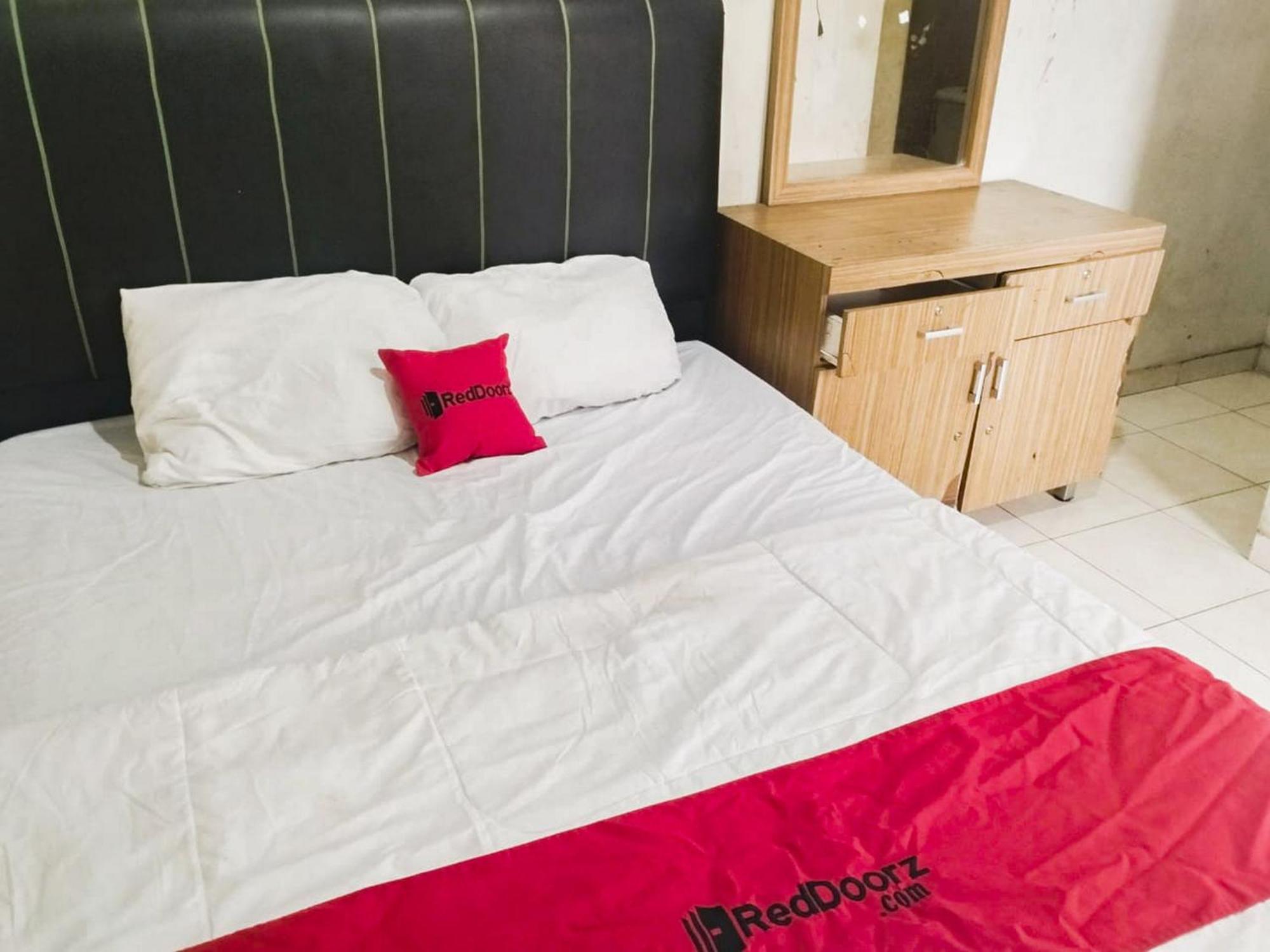 Reddoorz At Jalan Diponegoro Bandar Lampung 호텔 외부 사진