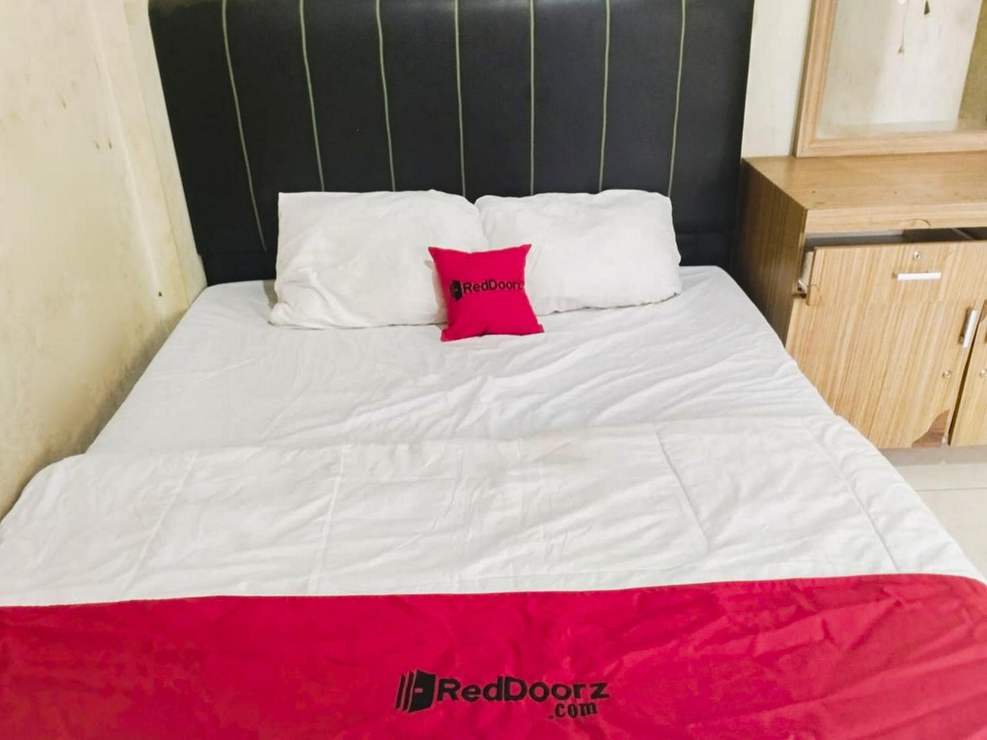 Reddoorz At Jalan Diponegoro Bandar Lampung 호텔 외부 사진